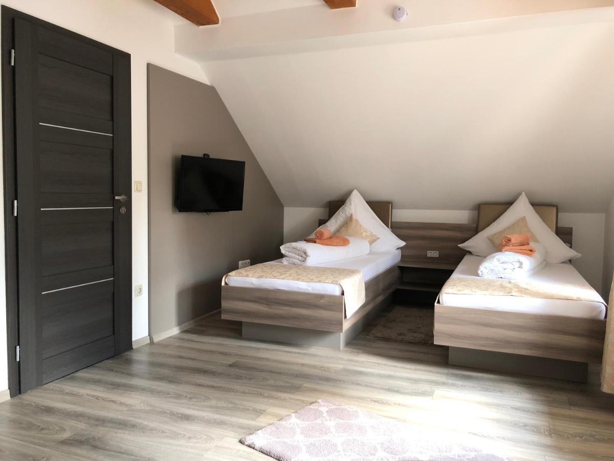Pension Goldenes Vogtland Adorf Εξωτερικό φωτογραφία